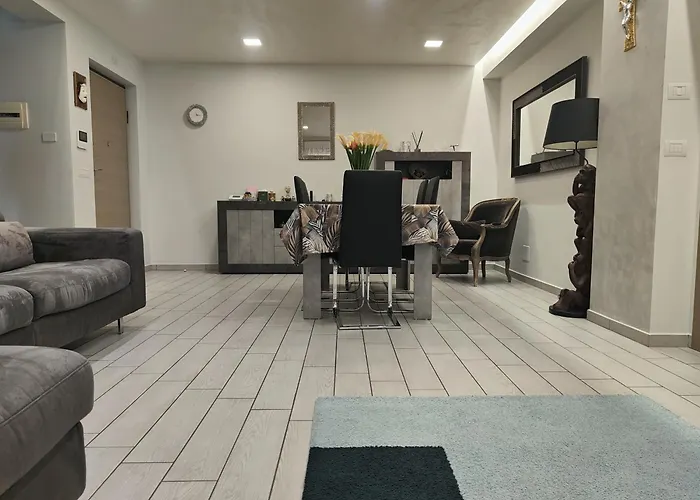 Homiday - K1 - Scikkoso * Pineto